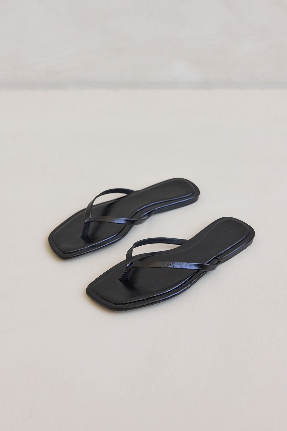 Millicent Sandal Black Shine