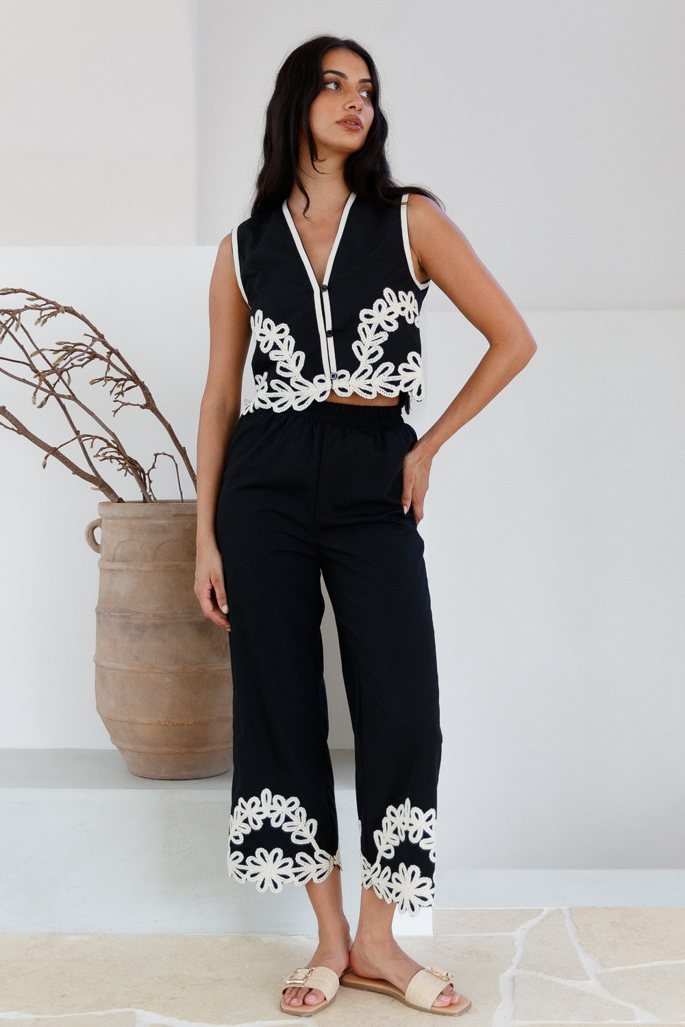 Dreaming Softly Vest Top Black